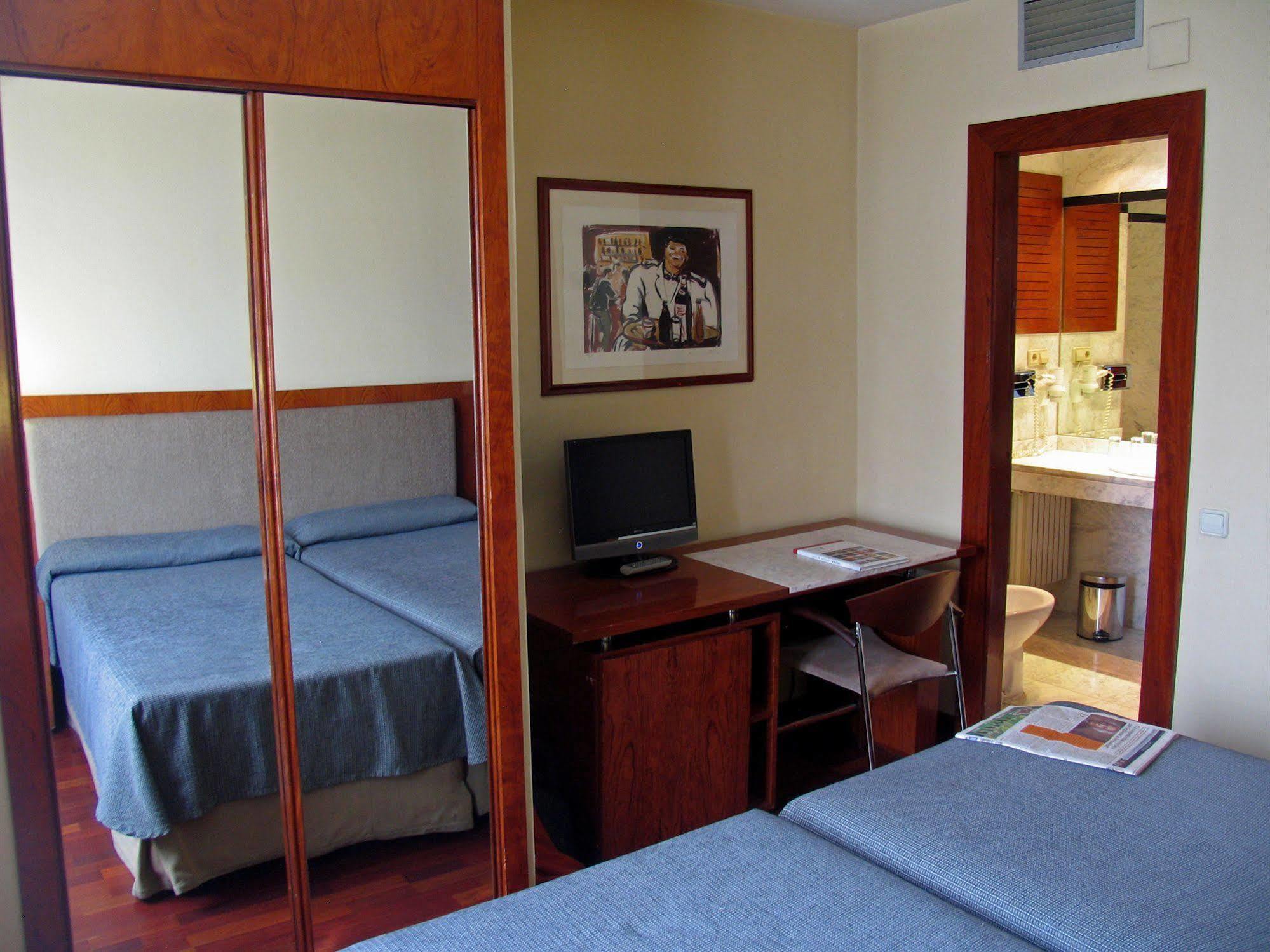 Hotel Pedralbes 巴塞罗那 外观 照片