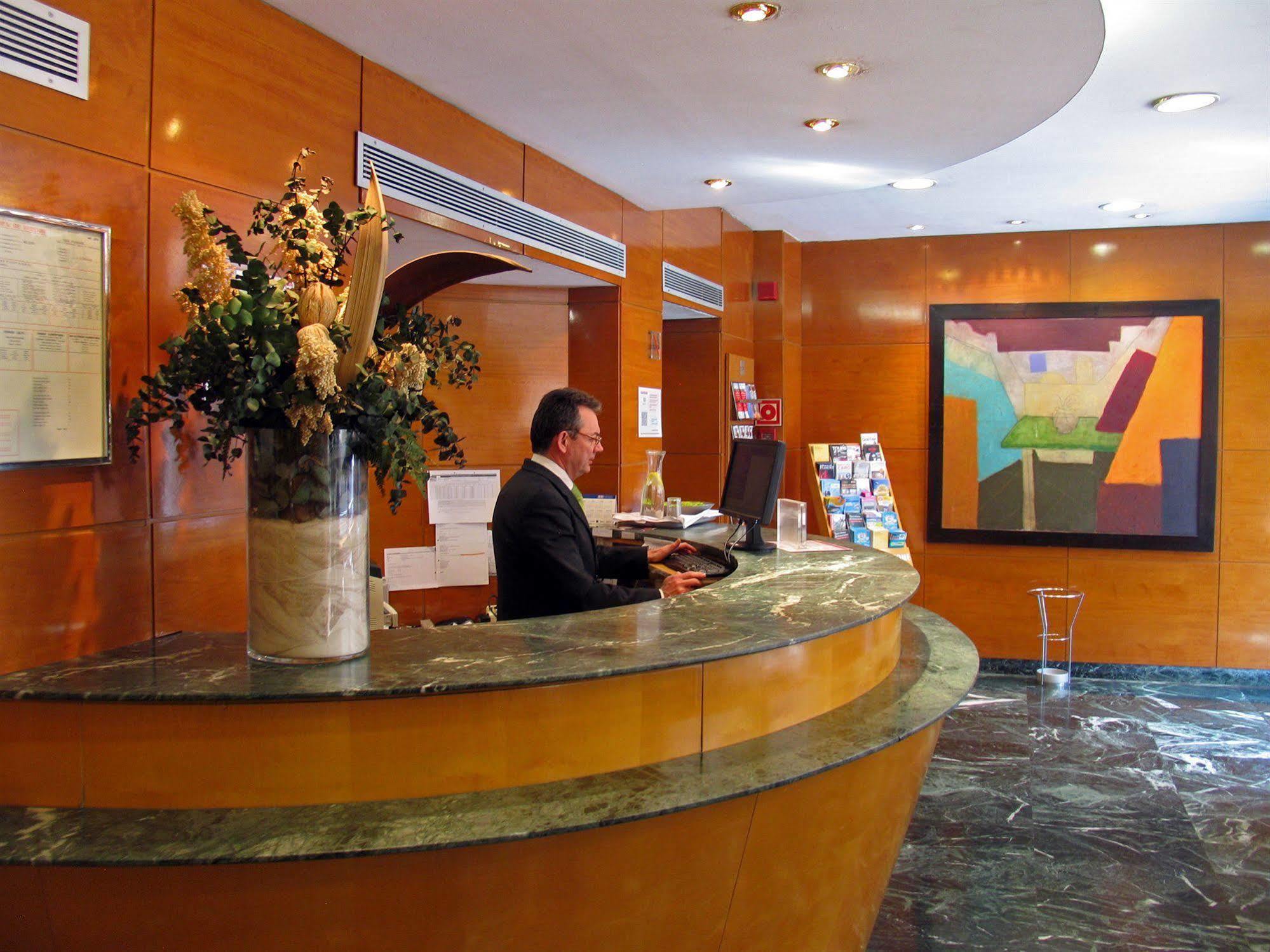 Hotel Pedralbes 巴塞罗那 外观 照片